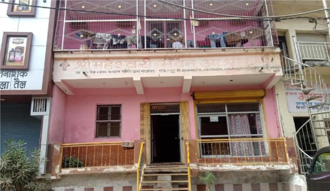 Maheshwari Bhavan By Wb Inn Sitapur Muafi Exteriör bild